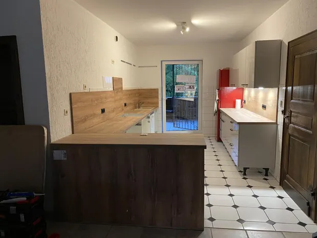 Kuechenmontage holzarbeitsplatte montage